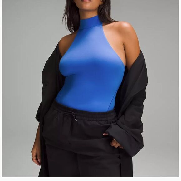 Lululemon Wundermost Ultra-Soft Nulu Mockneck
Sleeveless Bodysuit - Picture 3 of 6